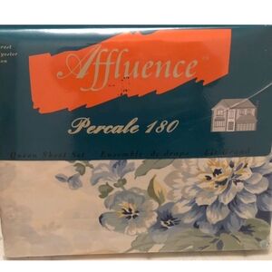 😊 😊 50% OFF Queen 4-Piece Sheet Set Affluence NWT